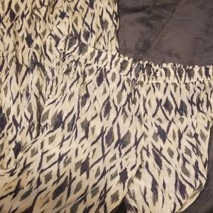 Gap multi colored pants